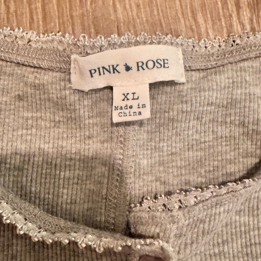 Pink Rose Gray Ribbed Top - Picture 2 of 2